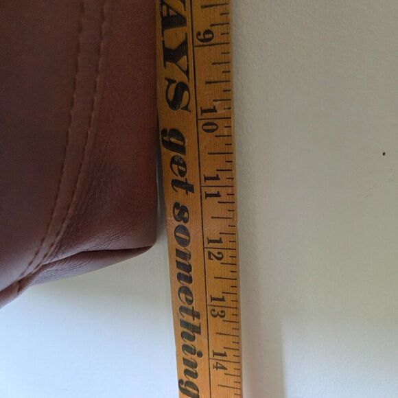 LIKE NEW MADEWELL ABC GOLD STAMPED GENUINE LEATHER SLING TOTE MED-LARGE - Picture 14 of 16